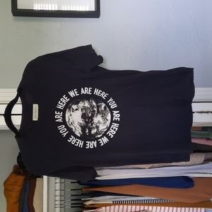 Imogene + Willie Black Graphic T-Shirt